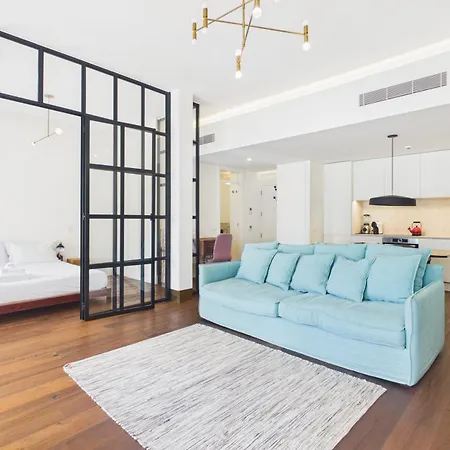 Mouraria Flat - Pool, Gym, Parking, Elevator & A/c | By Airnest *